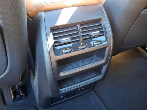 Used 2024 BMW X5 xDrive40i w/ Premium Package AWD/4WD image 11