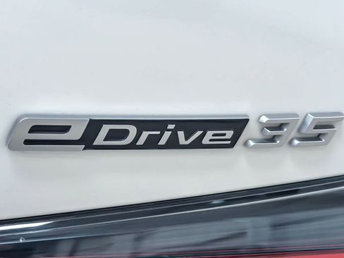 Used 2023 BMW i4 eDrive35 w/ Premium Package RWD image 27