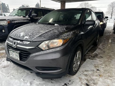 Used 2016 Honda HR-V LX image 1