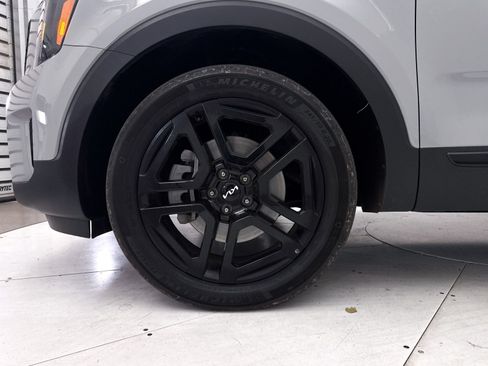 Used 2024 Kia Telluride SX X-Line AWD/4WD image 17