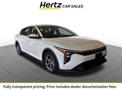 Used 2025 Kia K4 FWD image 1