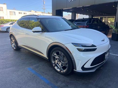 Used 2023 Genesis GV60 Performance AWD/4WD image 8