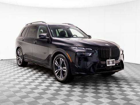 Used 2024 BMW X7 M60i w/ Executive Package AWD/4WD image 7
