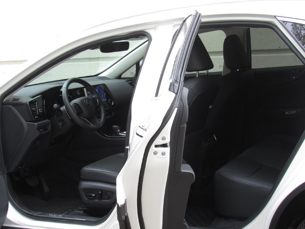 Used 2025 Lexus NX 350 AWD w/ Cold Area Package image 13