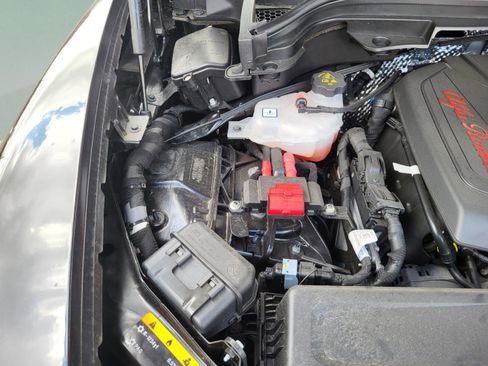 New 2025 Alfa Romeo Stelvio Sprint AWD/4WD image 28