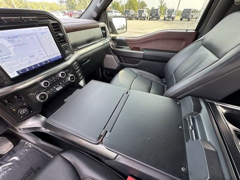 Used 2022 Ford F150 Lariat w/ Max Trailer Tow Package image 29