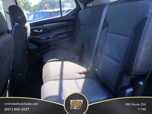Used 2019 Chevrolet Traverse LT AWD/4WD image 8