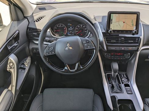 New 2025 Mitsubishi Eclipse Cross SE image 17