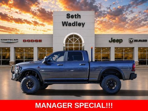 New 2025 RAM 2500 Big Horn AWD/4WD image 4