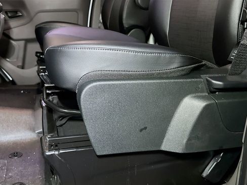 New 2025 Ford Transit 250 Low Roof RWD image 13