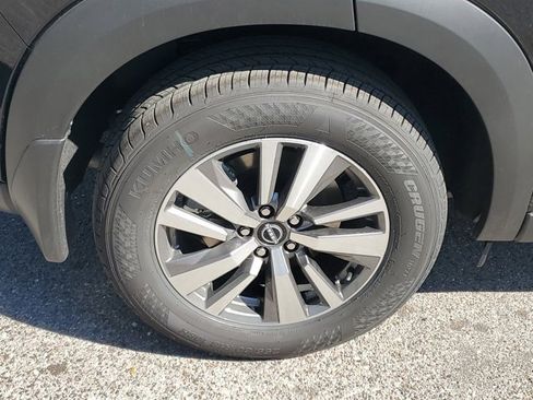 New 2025 Nissan Pathfinder SL w/ Black Appearance Package image 3