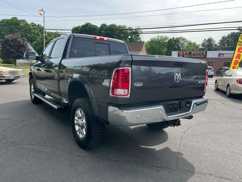 Used 2017 RAM 2500 Laramie w/ Snow Chief Group AWD/4WD image 3