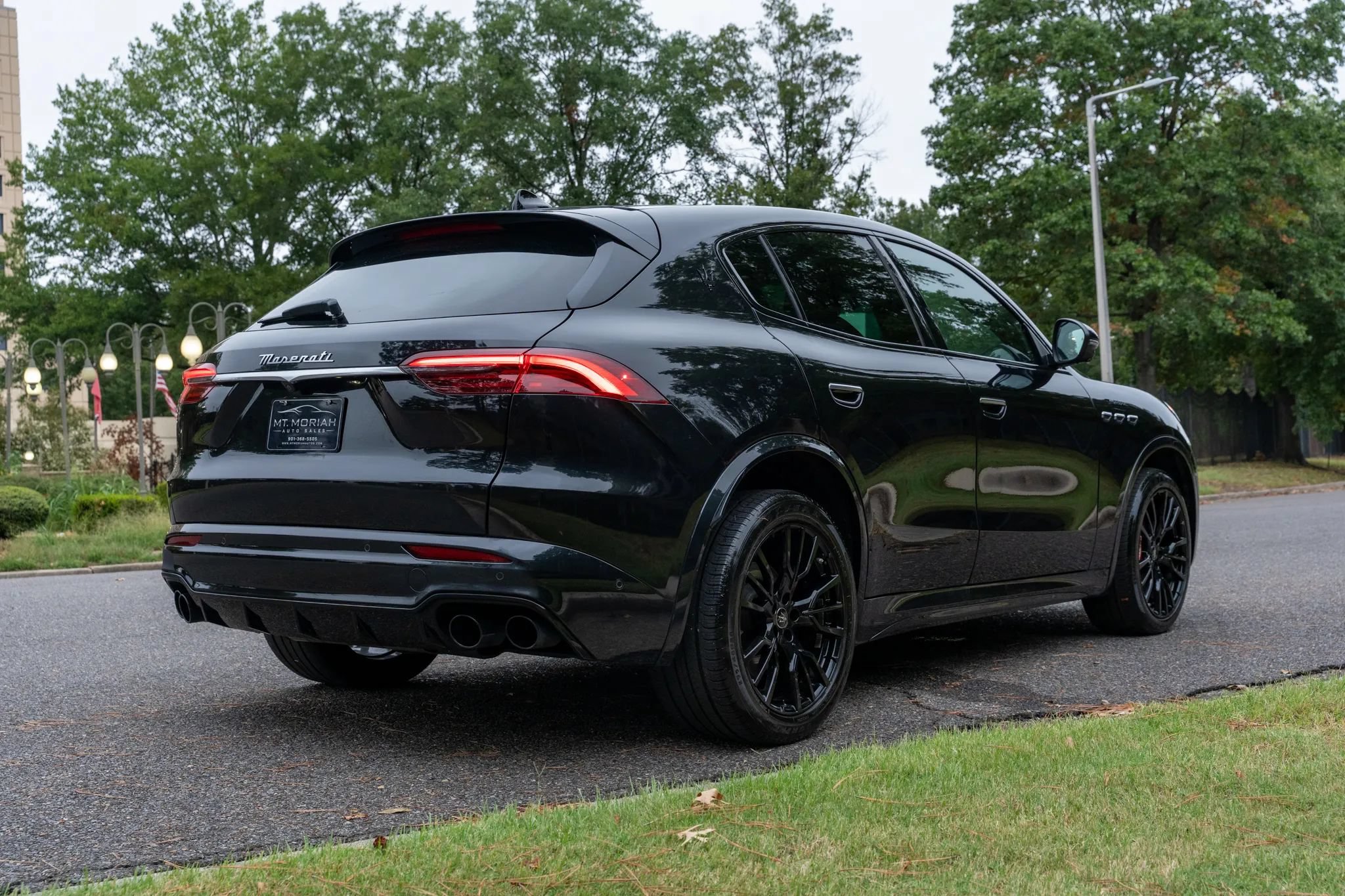 Used 2024 Maserati Grecale Modena AWD/4WD image 5