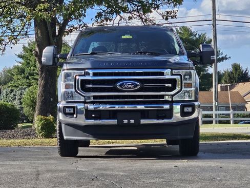 Used 2020 Ford F250 Lariat w/ Lariat Value Package image 2