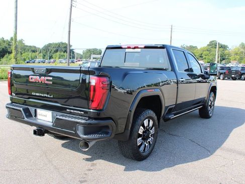 Used 2025 GMC Sierra 2500 Denali w/ Denali Reserve Package AWD/4WD image 18