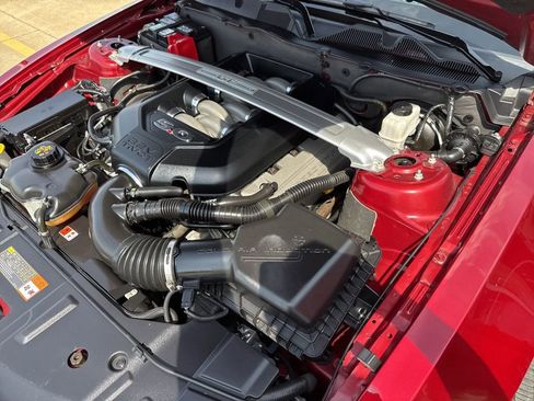 Used 2014 Ford Mustang GT Premium w/ Comfort Package RWD image 26