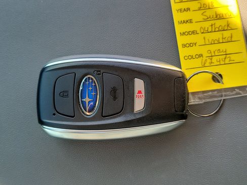 Used 2018 Subaru Outback 2.5i Limited image 32