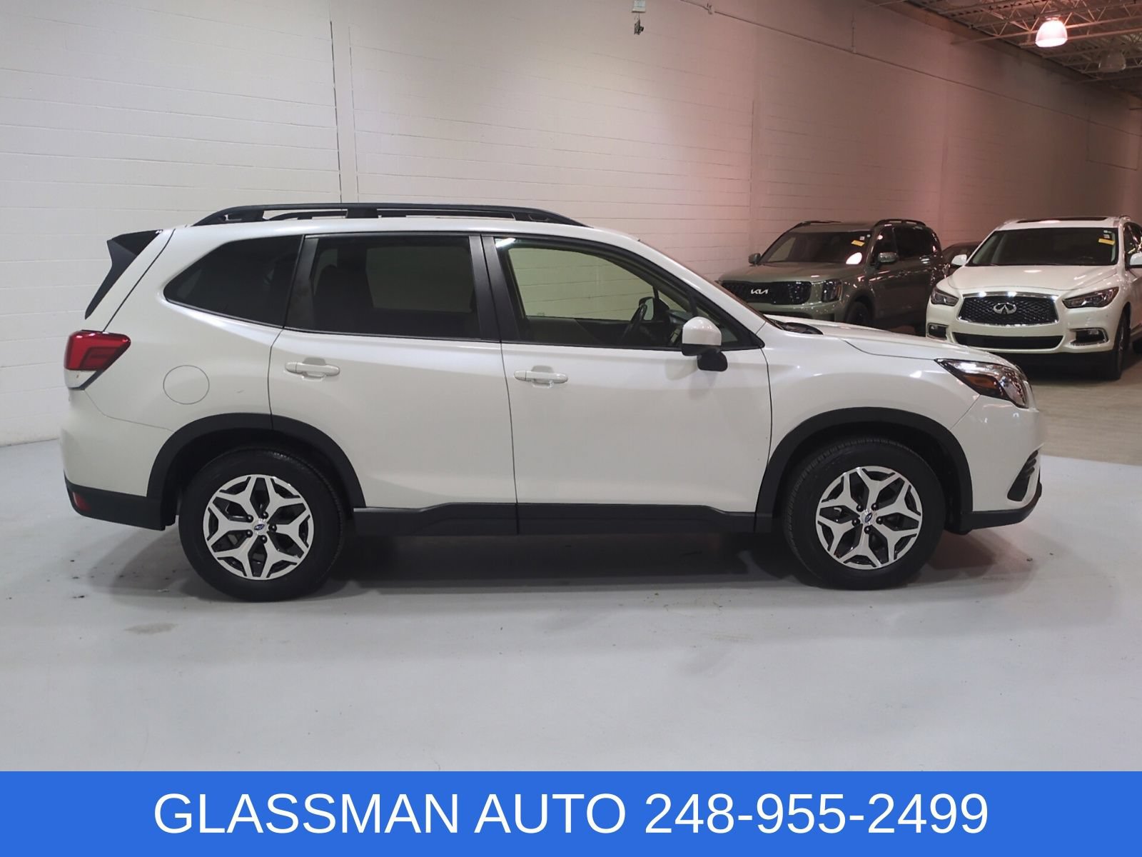Certified 2024 Subaru Forester Premium AWD/4WD image 2