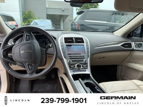 Used 2019 Lincoln MKZ Reserve FWD image 14