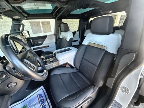 Certified 2024 GMC Hummer EV 3X w/ Extreme Off-Road Package image 19