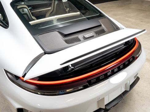 Certified 2026 Porsche 911 GT3 RWD image 16