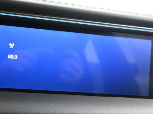 New 2025 Porsche Macan Turbo Electric image 25