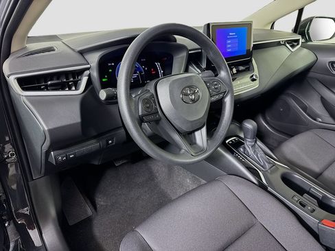 Used 2026 Toyota Corolla LE w/ LE Premium Package AWD/4WD image 18