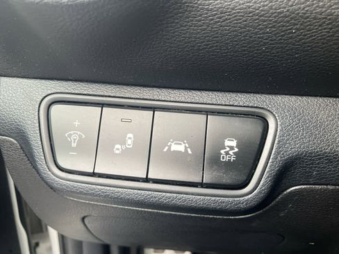 Used 2021 Kia Forte GT image 13