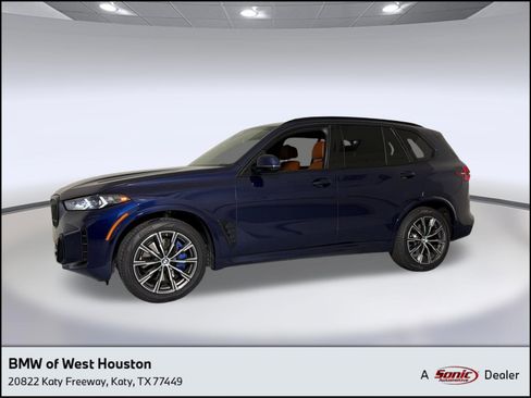 Certified 2024 BMW X5 xDrive40i w/ M Sport Package AWD/4WD image 1