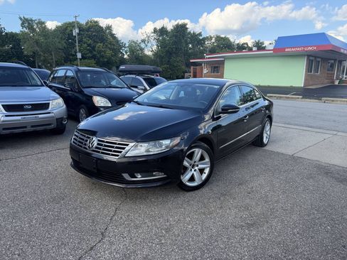 Used 2013 Volkswagen CC Sport FWD image 2