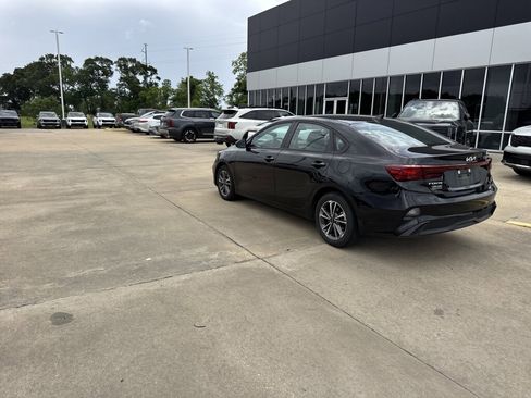 Certified 2024 Kia Forte LXS image 22