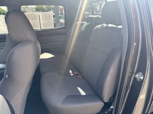 Used 2015 Toyota Tacoma PreRunner w/ TRD Sport Package RWD image 30