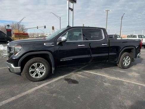 Used 2022 GMC Sierra 1500 SLT w/ Max Trailering Package AWD/4WD image 4