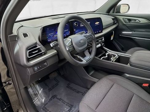 New 2026 Chevrolet Traverse LT w/ Midnight/Sport Edition FWD image 11