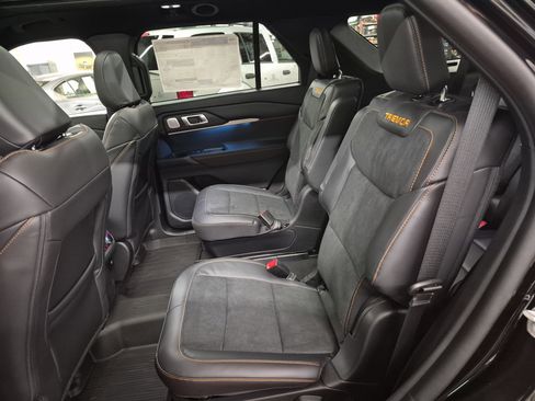 New 2026 Ford Explorer Tremor w/ Tremor Ultimate Package image 15