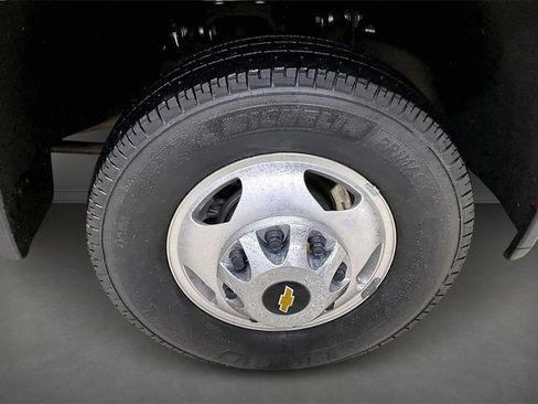 Used 2022 Chevrolet Silverado 3500 High Country w/ Technology Package image 33