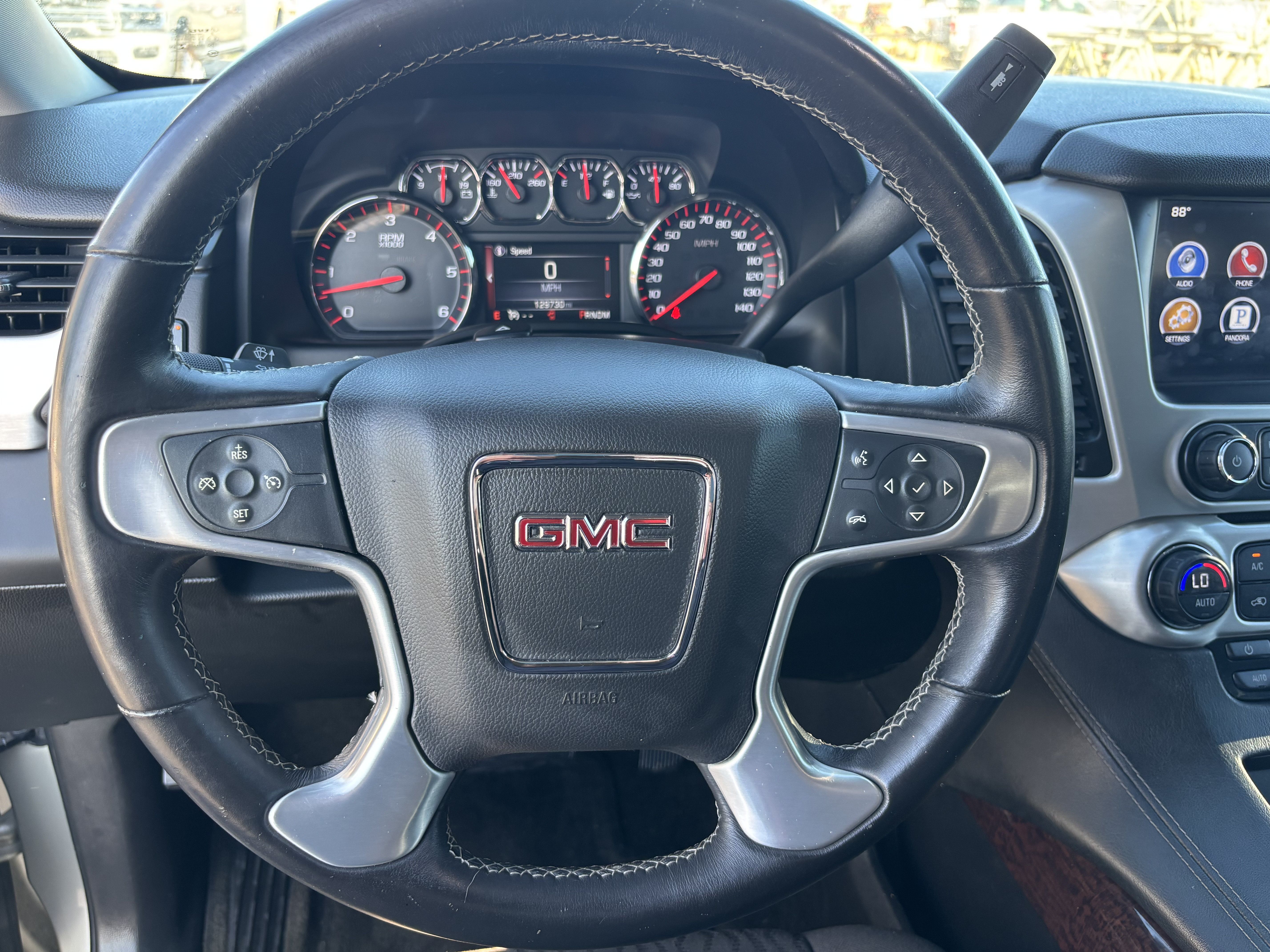 Used 2016 GMC Yukon SLE RWD image 14