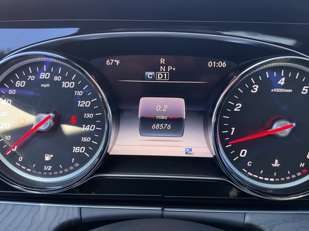 Used 2018 Mercedes-Benz E 300 image 19