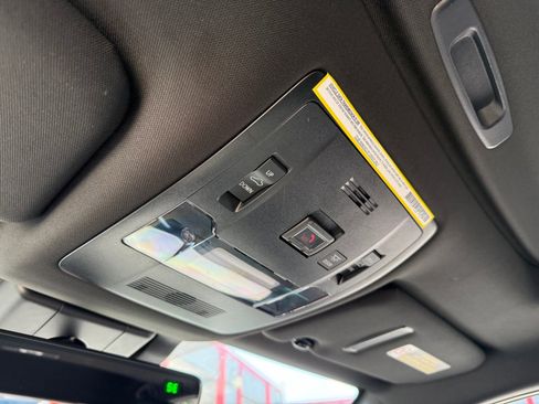 Used 2021 Lexus UX 250h w/ Premium Package image 29