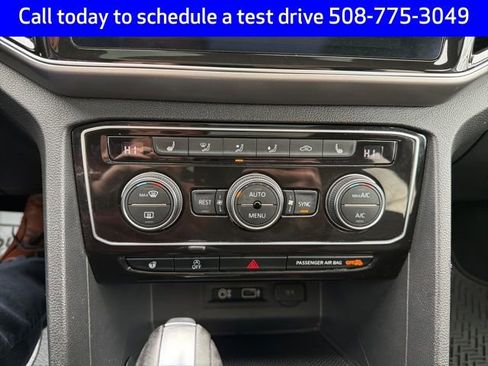 Used 2019 Volkswagen Atlas SEL AWD/4WD image 16