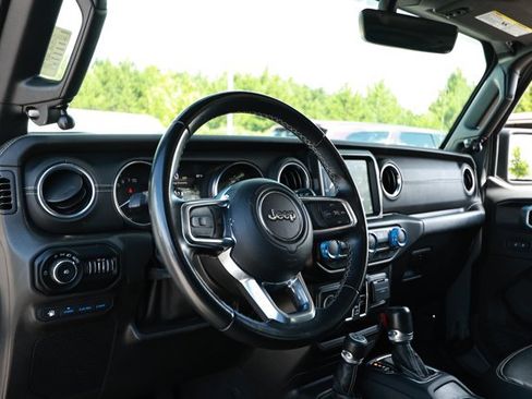 Used 2021 Jeep Wrangler Unlimited Sahara AWD/4WD image 24