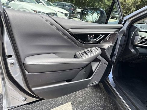 New 2025 Subaru Outback Limited image 16