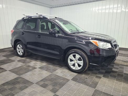 Used 2016 Subaru Forester 2.5i Limited AWD/4WD image 1