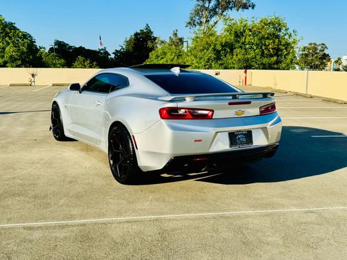 Used 2017 Chevrolet Camaro SS RWD image 22