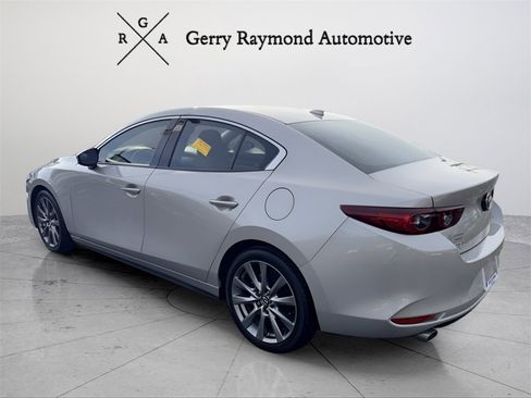 Used 2023 MAZDA MAZDA3 s image 4