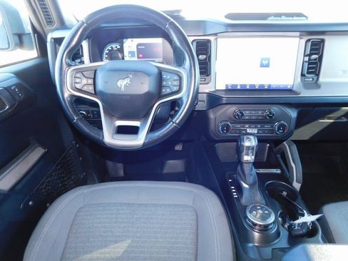 Used 2022 Ford Bronco Outer Banks image 16