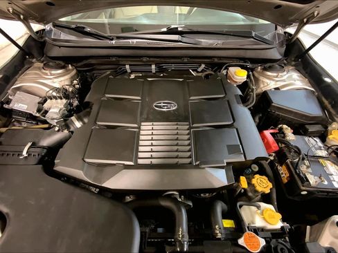 Used 2015 Subaru Legacy 3.6R Limited image 30