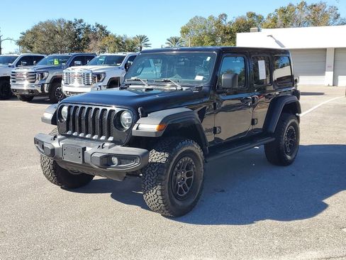 Used 2022 Jeep Wrangler Unlimited Sport w/ Xtreme Recon 35" Tire Package image 8