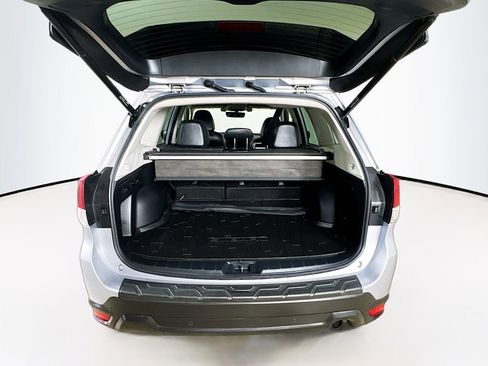 Used 2020 Subaru Forester Limited w/ Popular Package #3 AWD/4WD image 24