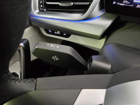 New 2026 BMW X1 xDrive28i w/ Convenience Package image 18